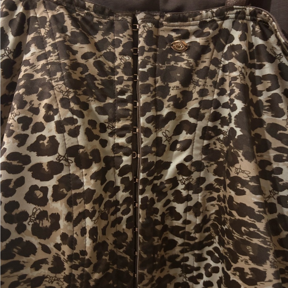 Sofia By Sofia Vergara Leopard Print Bodysuit - image 3